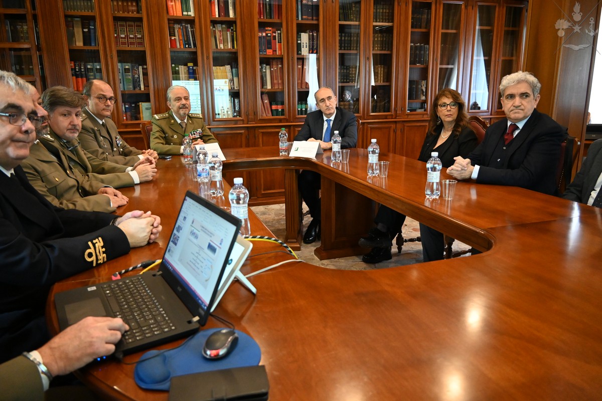 Visita all’Ispettorato Generale della Sanità Militare del Magnifico Rettore dell’Università degli Studi di Roma Tor Vergata Visita all’Ispettorato Generale della Sanità Militare del Magnifico Rettore dell’Università degli Studi di Roma Tor Vergata