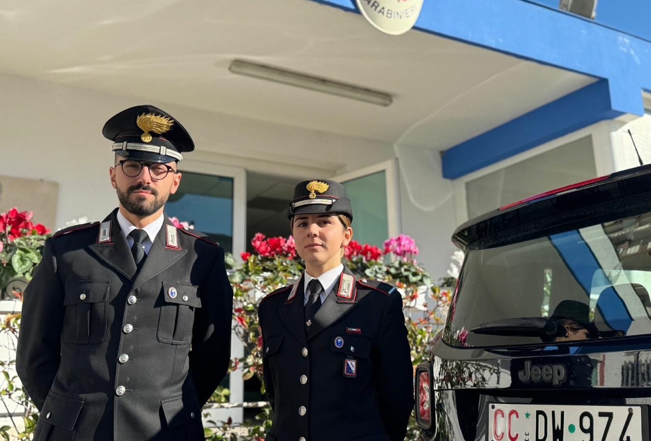 Bimbo colto da malore: salvato dai carabinieri
Bimbo colto da malore: salvato dai carabinieri