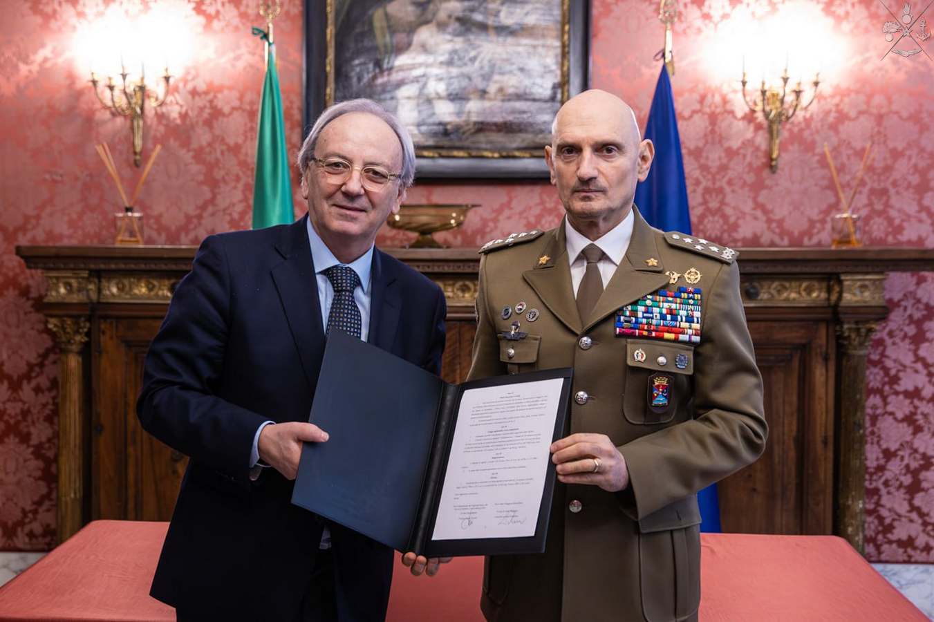 Stato Maggiore della Difesa e Vigili del Fuoco: al CUFA firmato l’Accordo Quadro di collaborazione