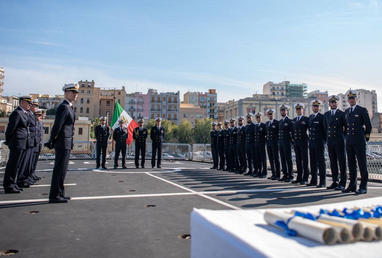La Marina abilita 13 nuovi Comandanti La Marina abilita 13 nuovi Comandanti