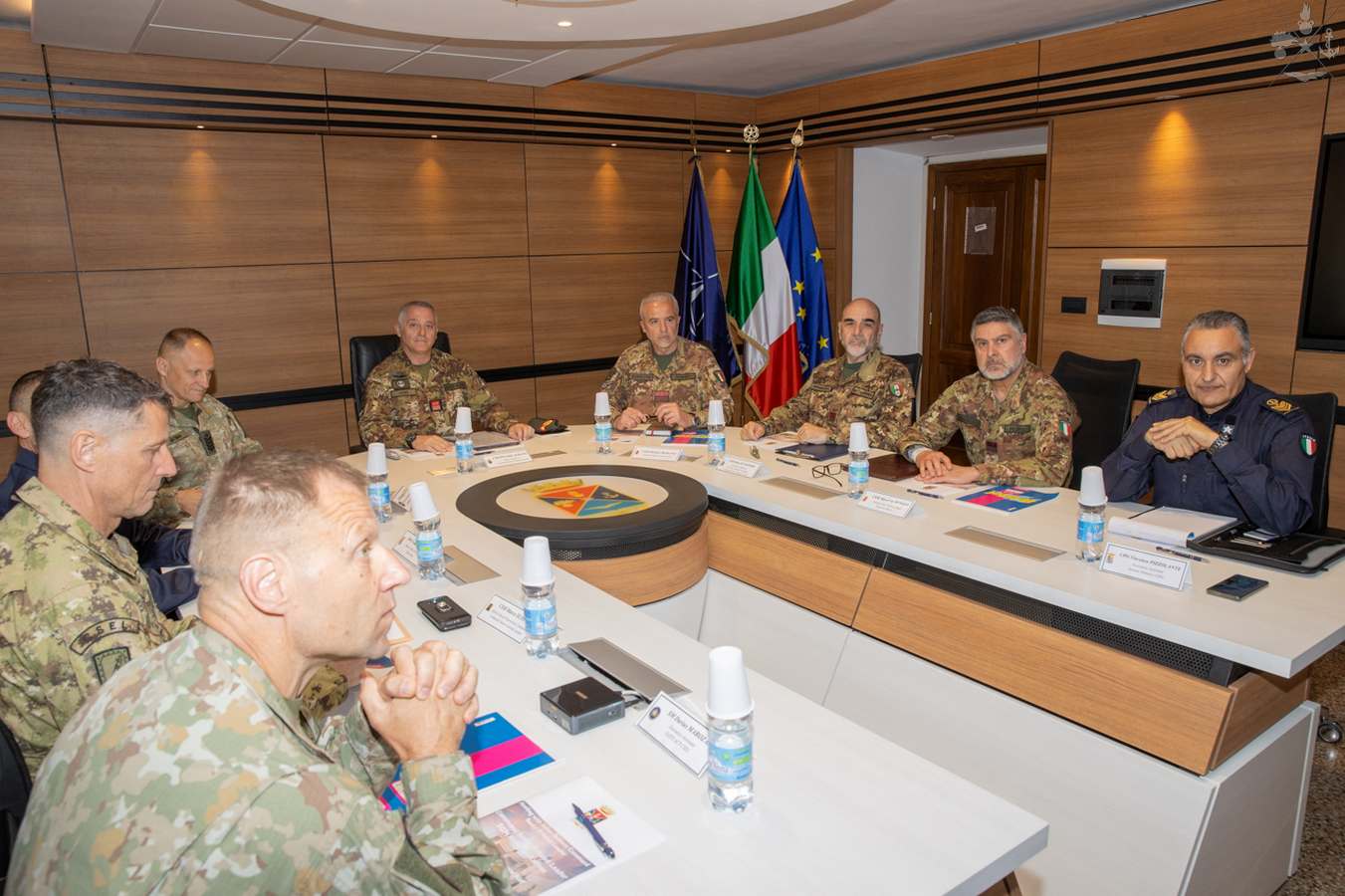 Incontro tra il Sottufficiale di Corpo della Difesa e il NATO ACT Command Senior Enlisted Leader (CSEL) presso lo SMD