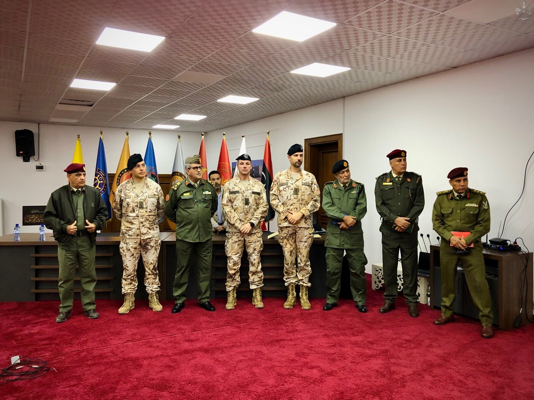Missione in Libia: concluso il corso basico di Metodo di Combattimento Militare Missione in Libia: concluso il corso basico di Metodo di Combattimento Militare