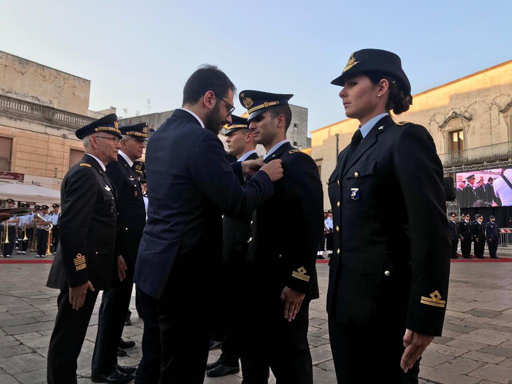 Aeronautica Militare: Tofalo a Galatina per la consegna delle Aquile Turrite Aeronautica Militare: Tofalo a Galatina per la consegna delle Aquile Turrite