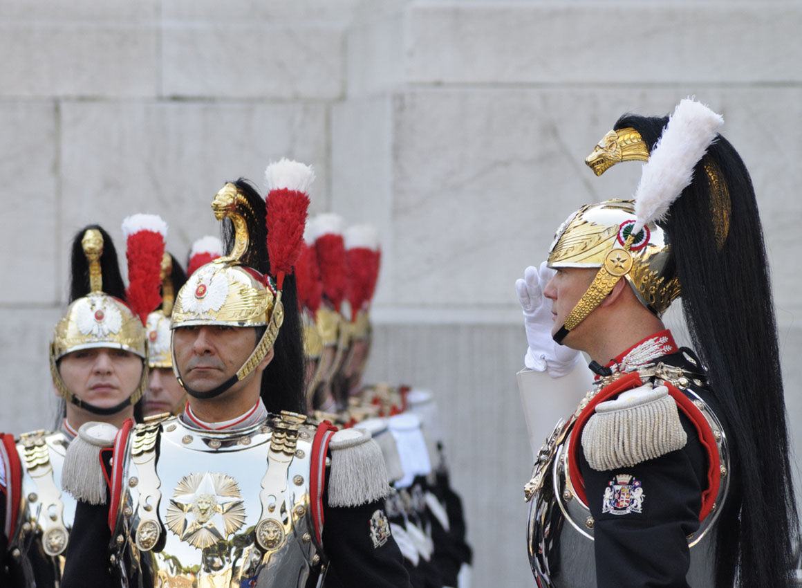 Reggimento Corazzieri: reclutamento di Ispettori e Sovrintendenti Reggimento Corazzieri: reclutamento di Ispettori e Sovrintendenti