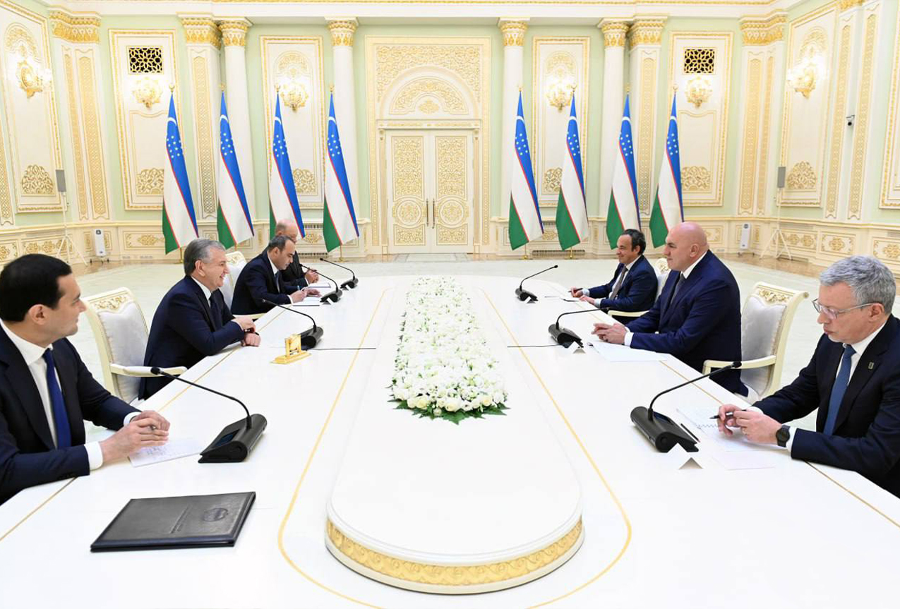 Incontro con il Presidente della Repubblica dell'Uzbekistan Incontro con il Presidente della Repubblica dell'Uzbekistan