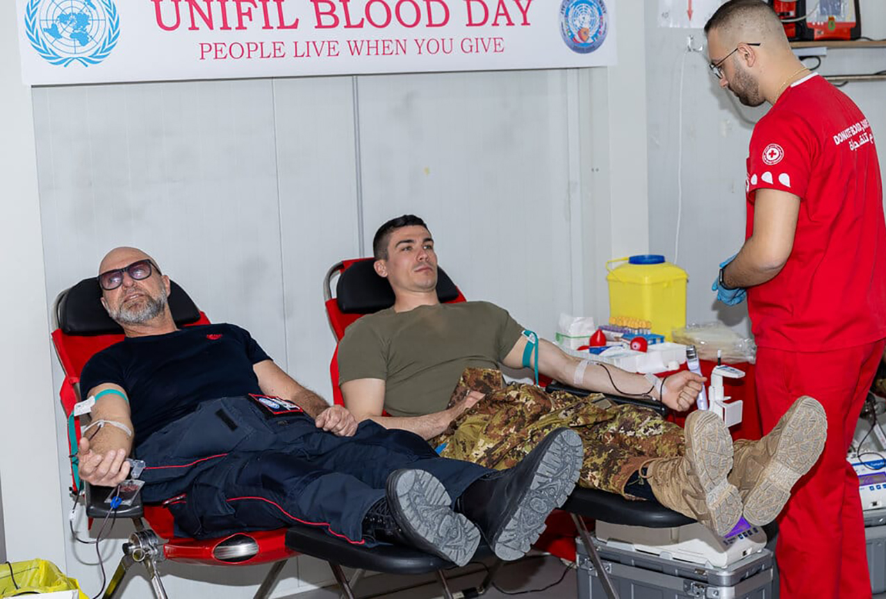 Libano: militari UNIFIL per campagna di donazione sangue Libano: militari UNIFIL per campagna di donazione sangue