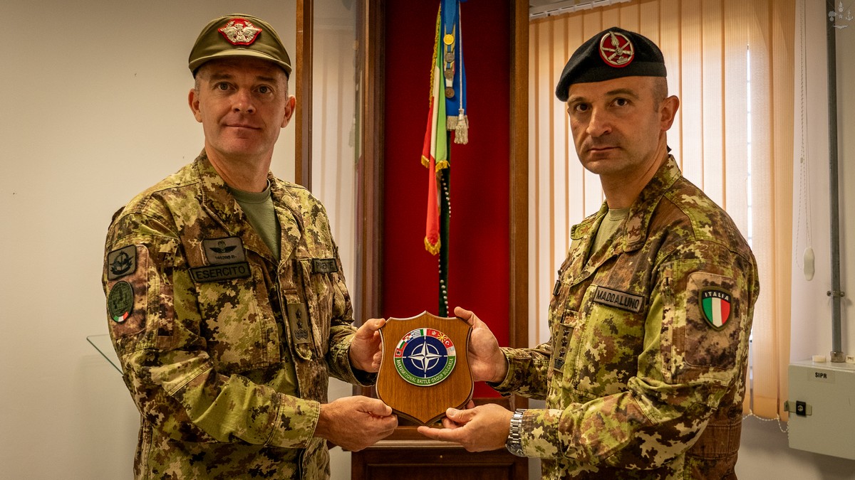 Bulgaria, il Generale Piasente incontra il contingente italiano