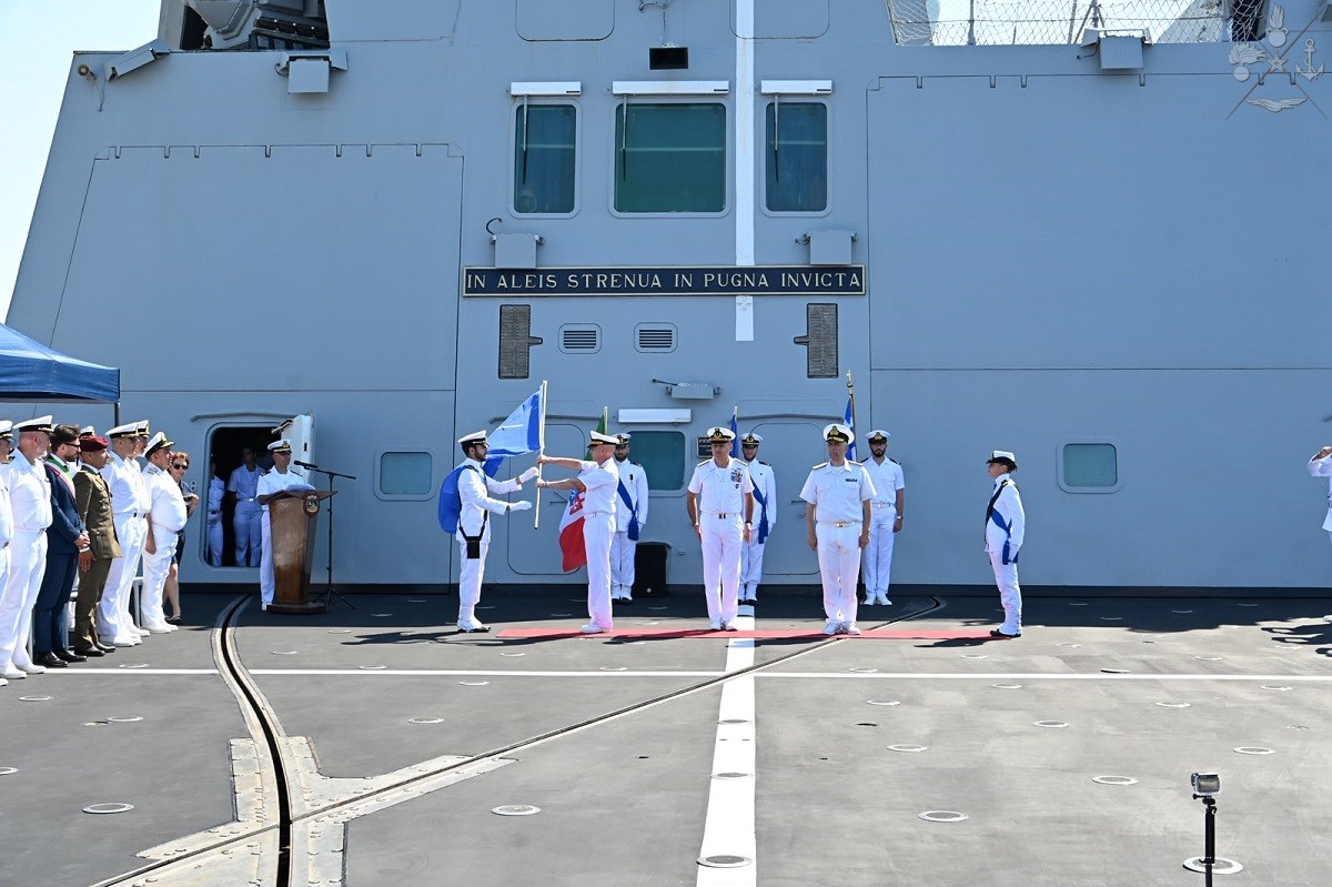 SNMG2: l’Italia passa alla Grecia il comando del gruppo navale NATO