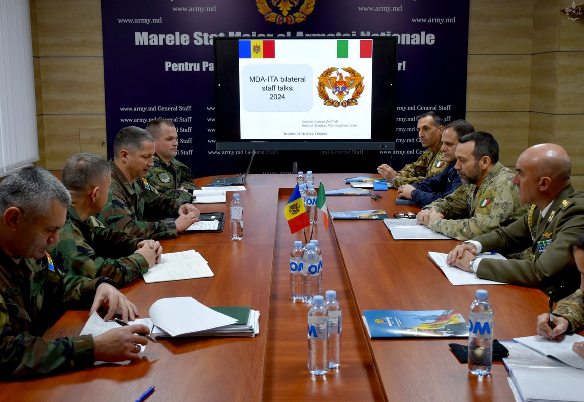 Difesa: 3rd Bilateral Staff Talks Moldavia - Italia (Chişinău, 3 – 6 dicembre 2024) Difesa: 3rd Bilateral Staff Talks Moldavia - Italia (Chişinău, 3 – 6 dicembre 2024)