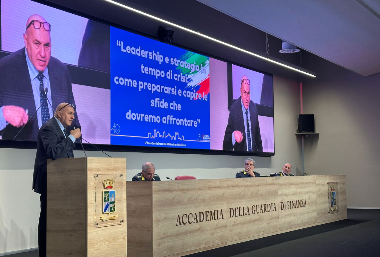 Il Ministro Crosetto alla conferenza “Leadership e strategia in tempo di crisi: come prepararsi e capire le sfide che dovremo affrontare”