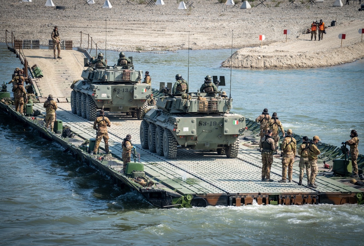 Le Ministre Crosetto aux exercices &ldquo;Cerbero 2026&rdquo; et &ldquo;Stige 2026&rdquo;