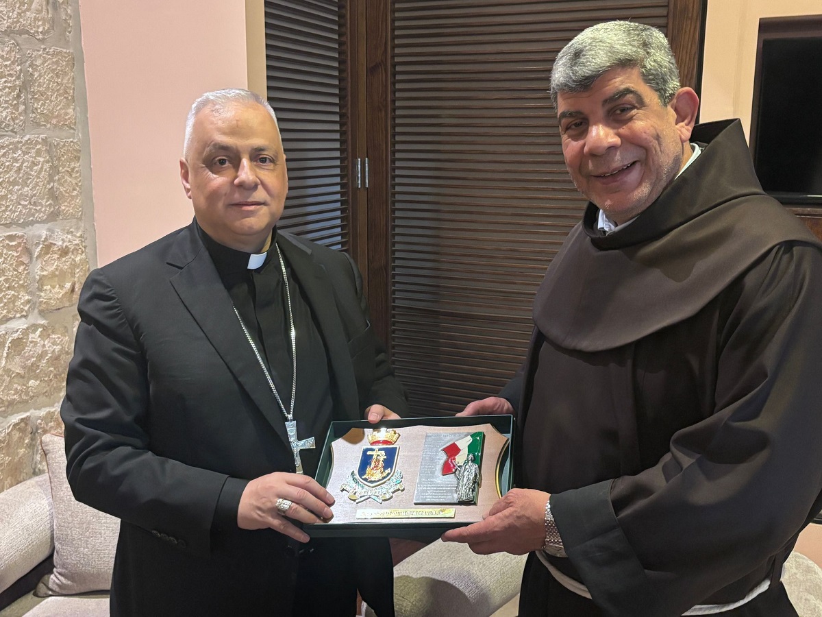 Israele: visita dell’Ordinario Militare al contingente italiano e rientro con evacuazione sanitaria da Gaza