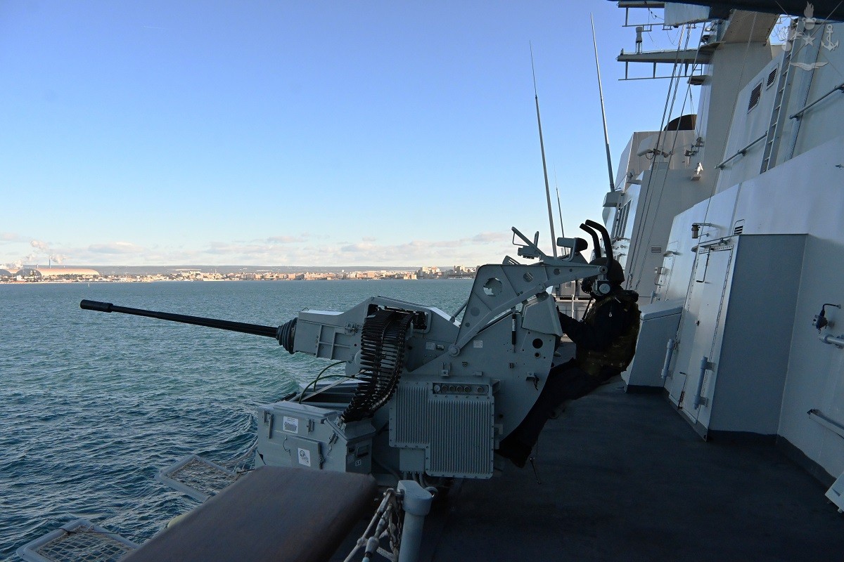 Nave Fasan lascia Taranto e riprende l’attività come flagship della SNMG2