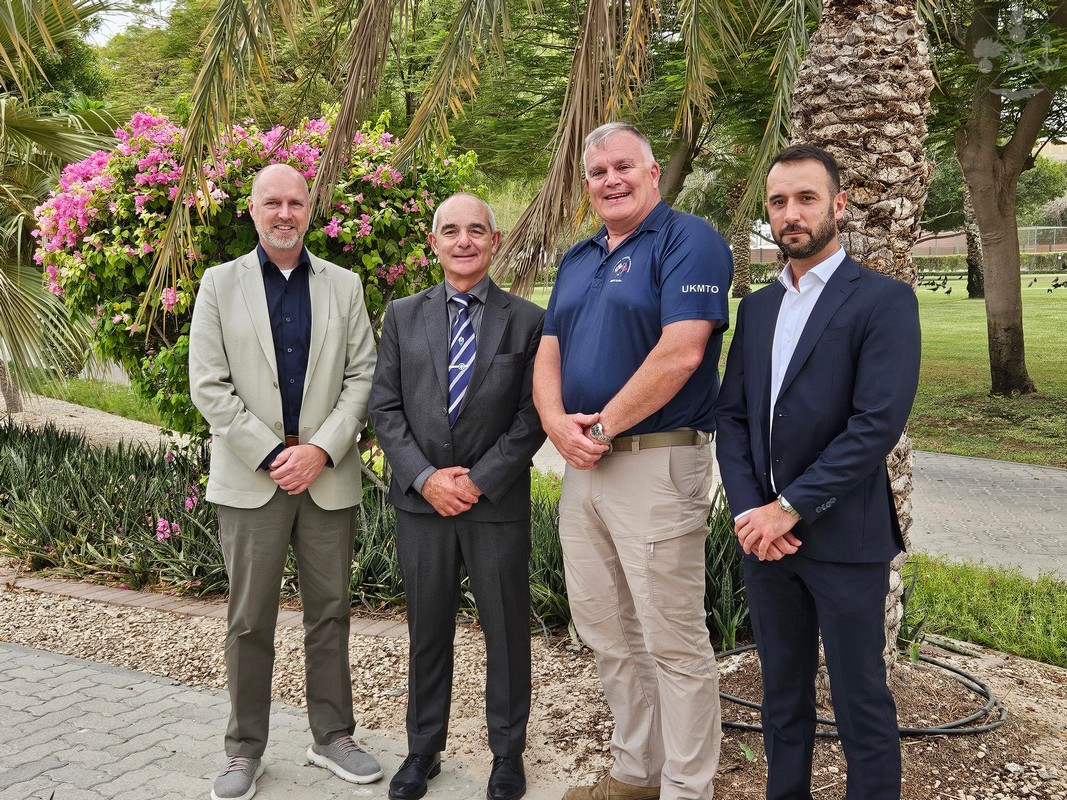 Il Comandante della Combined Task Force 153 in visita al United Kingdom Maritime Trade Operation di Dubai