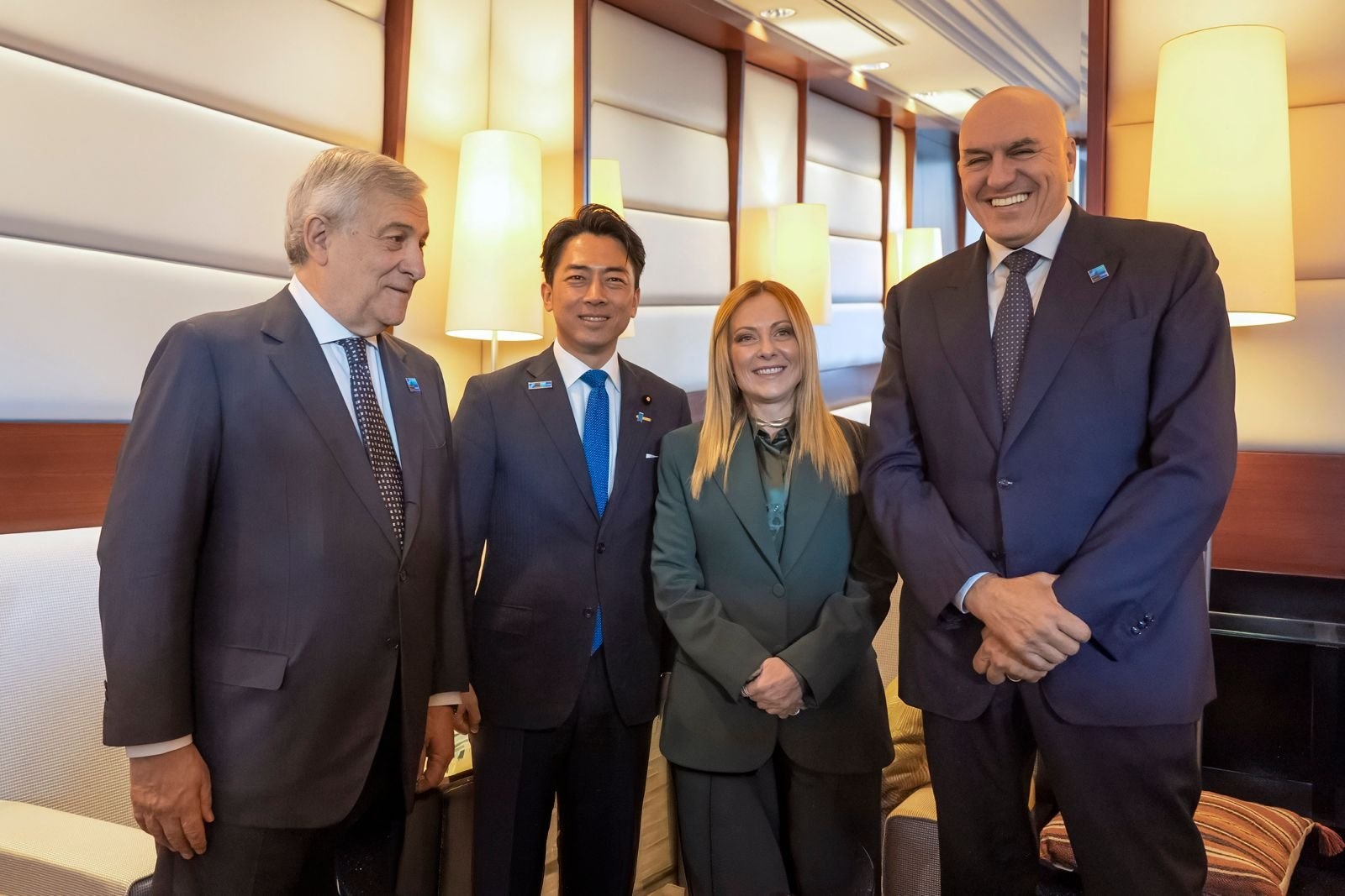 Minister Crosetto with Prime Minister Giorgia Meloni, Deputy Prime Minister Antonio Tajani, and his Japanese counterpart, Shinjirō Koizumi.