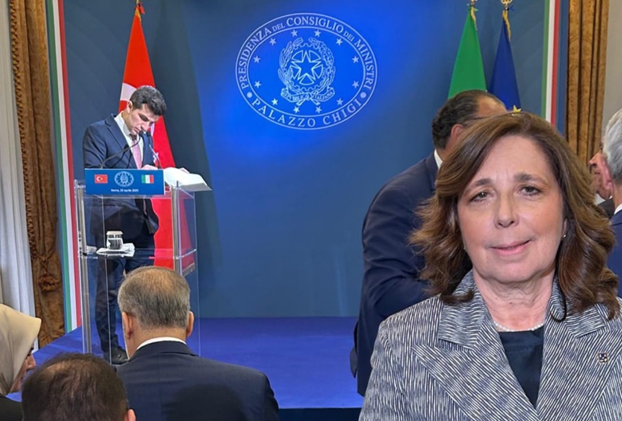 IL SOTTOSEGRETARIO RAUTI AL VERTICE INTERGOVERNATIVO ITALIA-TURCHIA
IL SOTTOSEGRETARIO RAUTI AL VERTICE INTERGOVERNATIVO ITALIA-TURCHIA