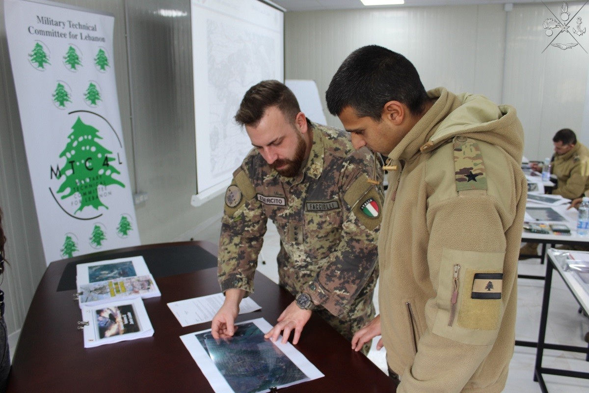 Libano i trainer italiani del MTC4L formano i giovani comandanti delle Forze Armate libanesi