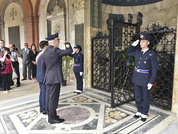 Aeronautica Militare: il Capo di SMA rende omaggio a Francesco Baracca Aeronautica Militare: il Capo di SMA rende omaggio a Francesco Baracca