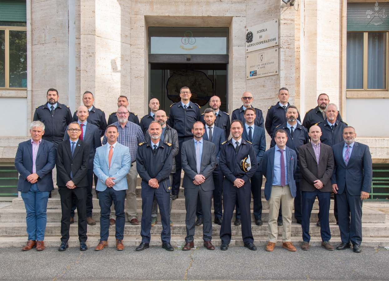 Seminario sulla formazione di analisti di immagini delle Nazioni Unite alla Scuola di Aerocooperazione