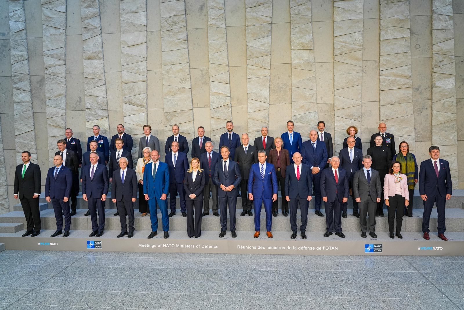 The Minister Crosetto in Brussels for the NATO Ministers' meeting