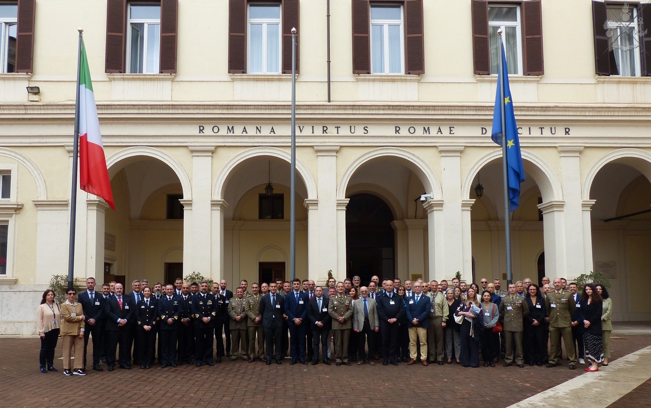 Al CASD il primo Senior Course “Cognitive Warfare