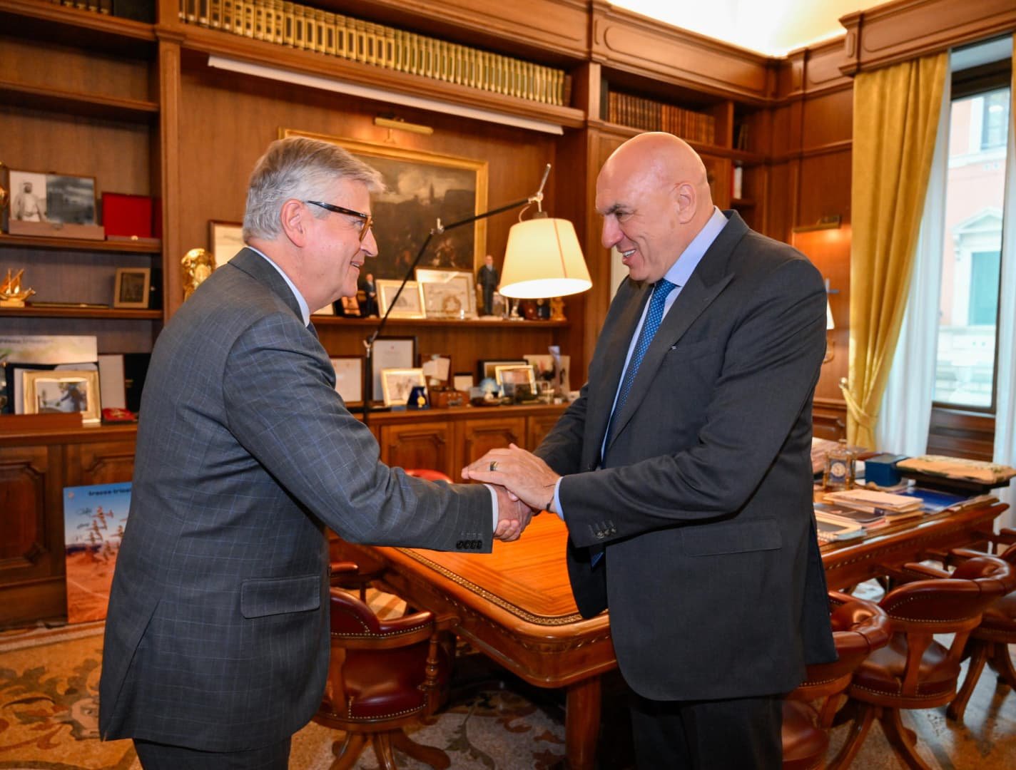 “The Minister Crosetto meets the United Nations Under-Secretary-General for Peace Operations.”