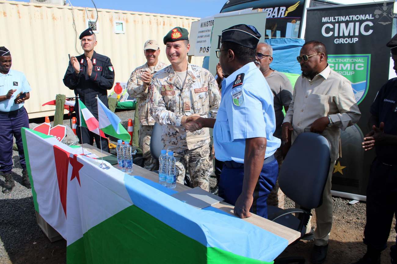 Gibuti: attrezzature per un nuovo check-point per la Gendarmeria
