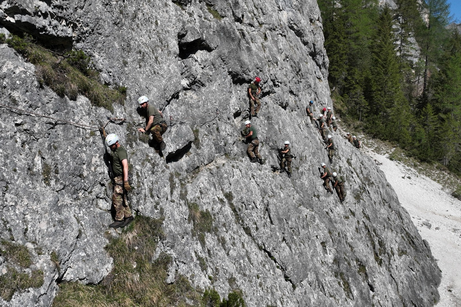 Cultura della Difesa: come si addestra l'Esercito in montagna