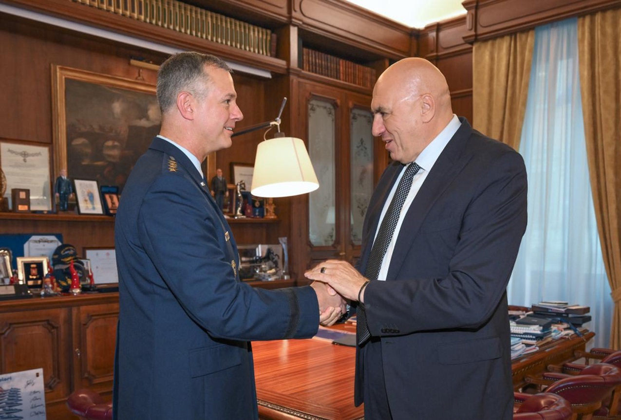 Il Ministro Crosetto riceve il Supreme Allied Commander Europe