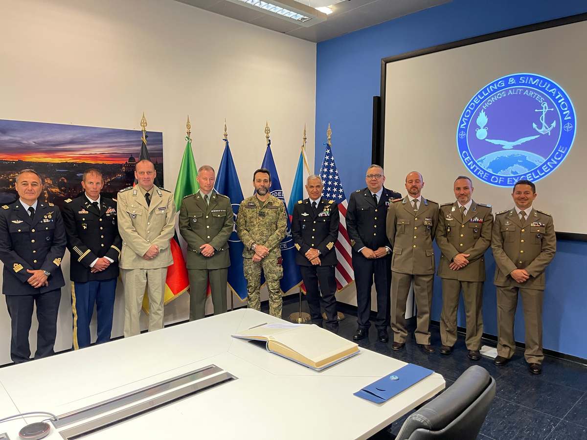 Visita ufficiale del Generale di Squadra Aerea Aurelio Colagrande presso il NATO M&S COE