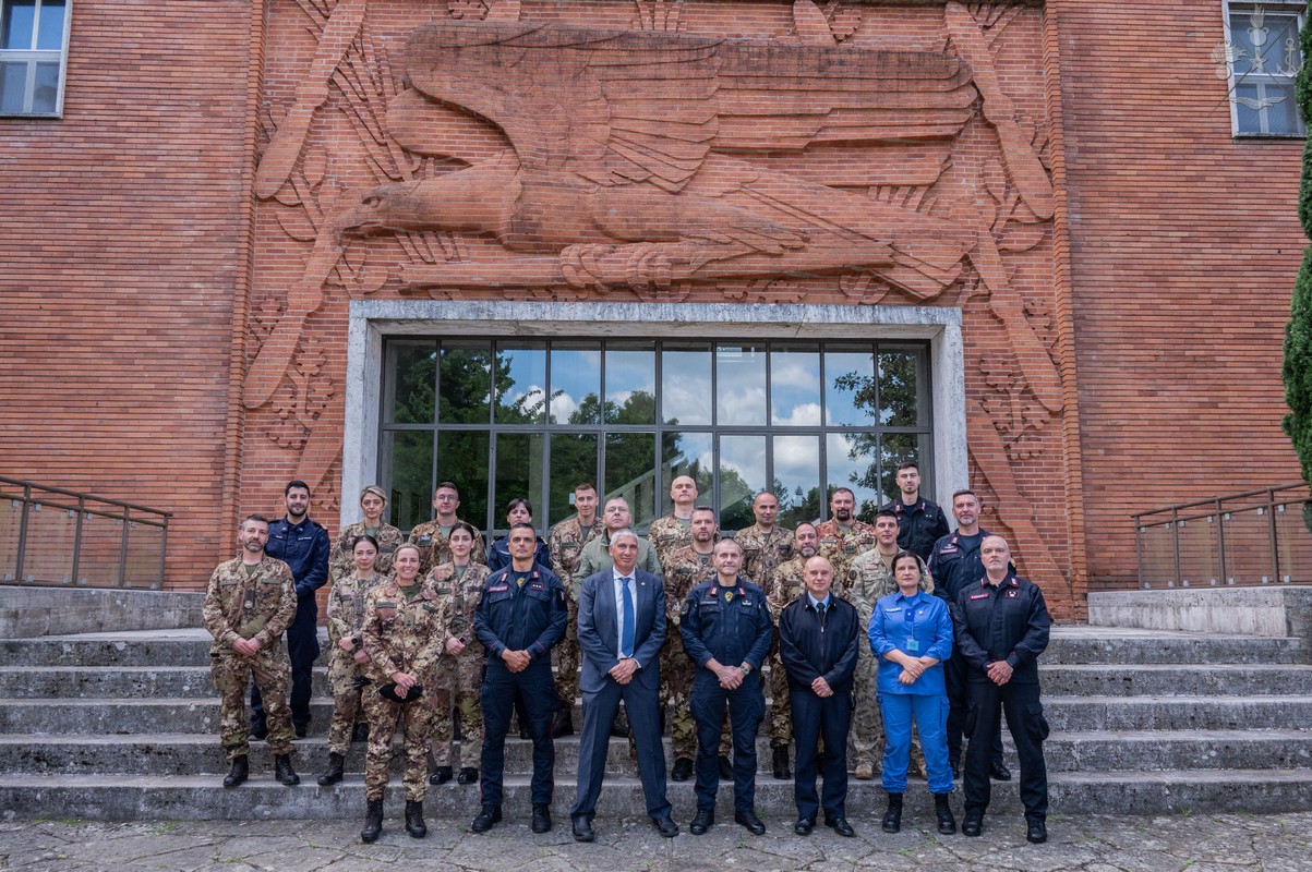“Corso per Legal Advisor nelle operazioni militari all’estero”: al via la seconda edizione “Corso per Legal Advisor nelle operazioni militari all’estero”: al via la seconda edizione