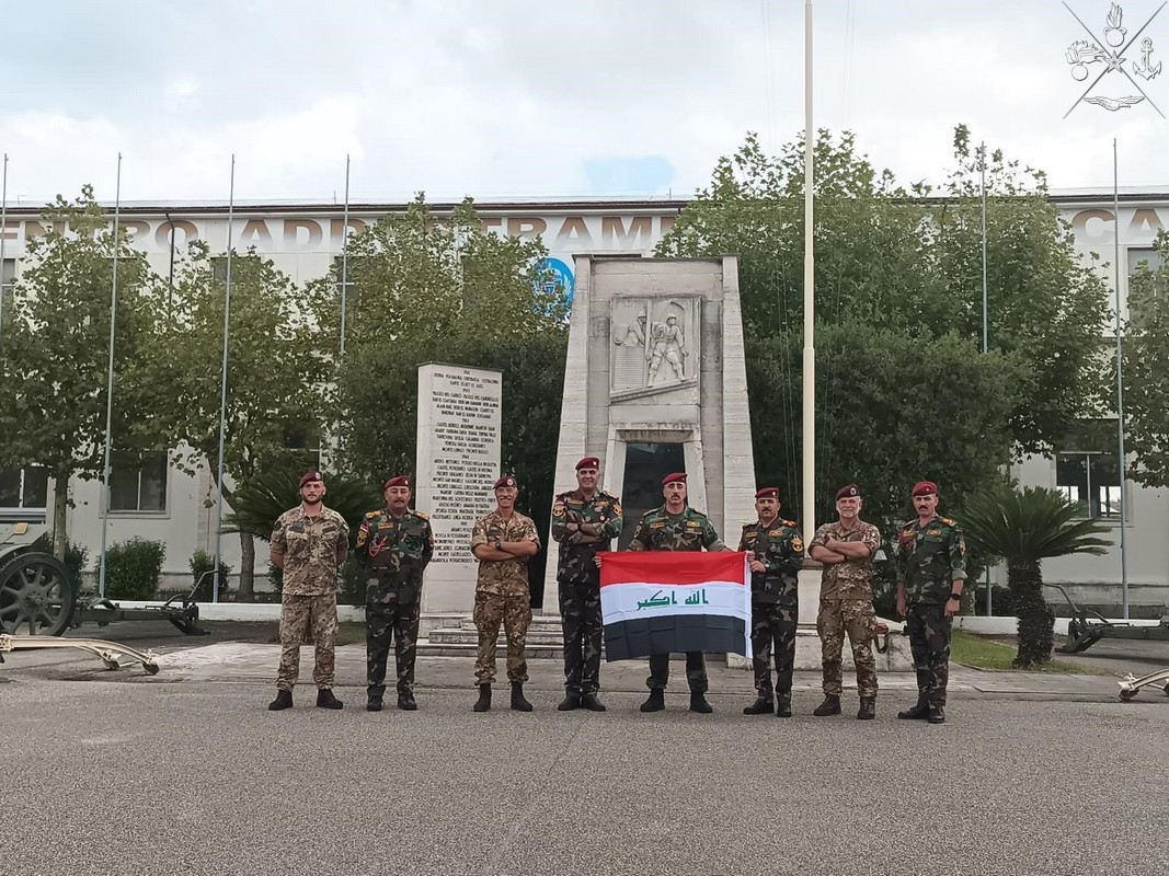 Una delegazione delle Forze Speciali irachene in visita in Italia per osservare l’addestramento delle Forze Speciali italiane