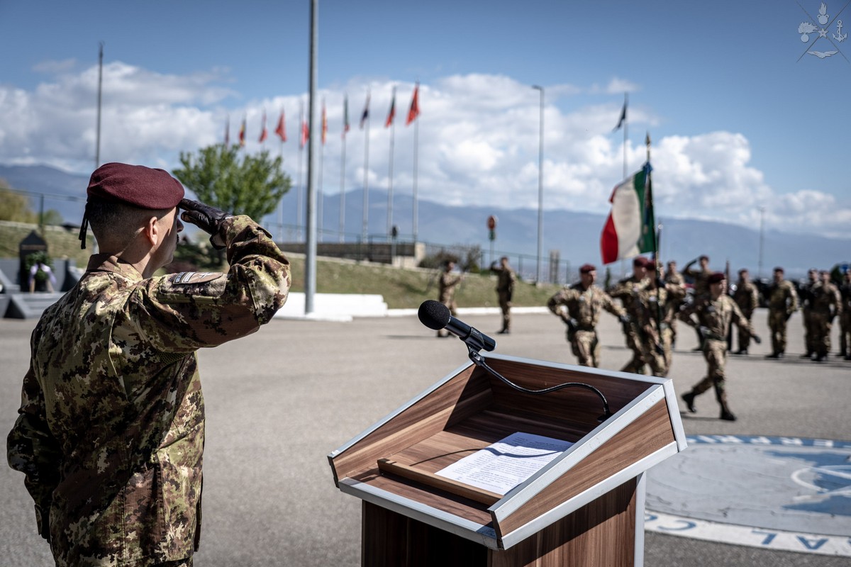 KFOR: Festa di Corpo per il 183° Reggimento Nembo KFOR: Festa di Corpo per il 183° Reggimento Nembo