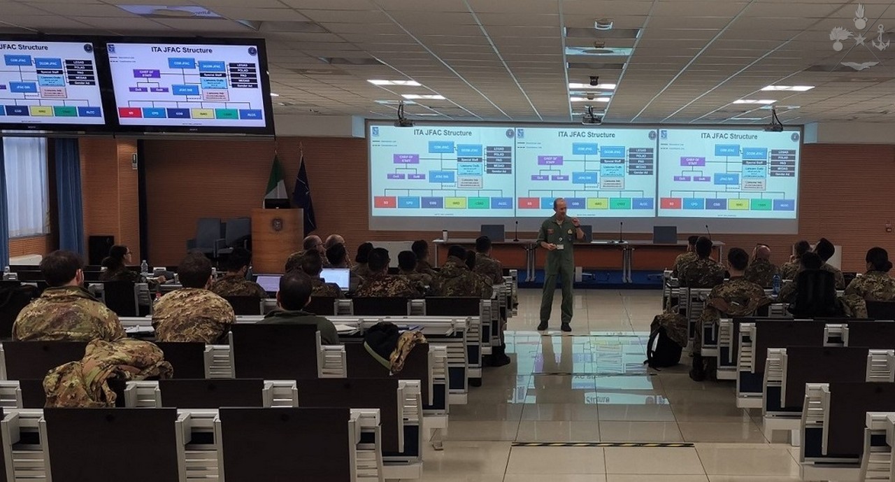 Concluso il 90° Corso Addetti alle Informazioni Operative