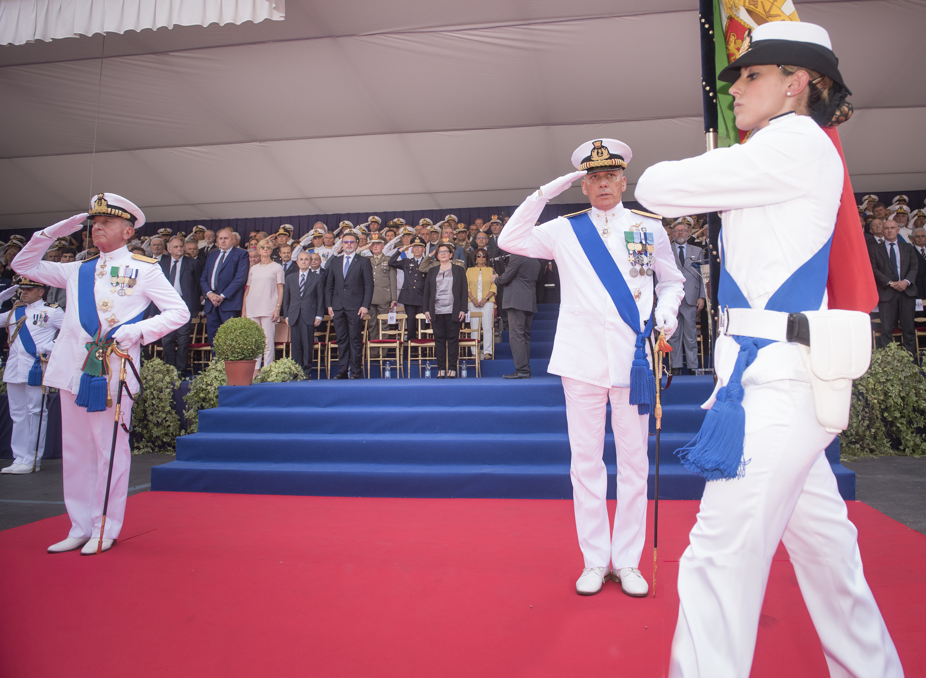 Marina Militare: l’Ammiraglio Cavo Dragone nuovo Capo di Stato Maggiore Marina Militare: l’Ammiraglio Cavo Dragone nuovo Capo di Stato Maggiore