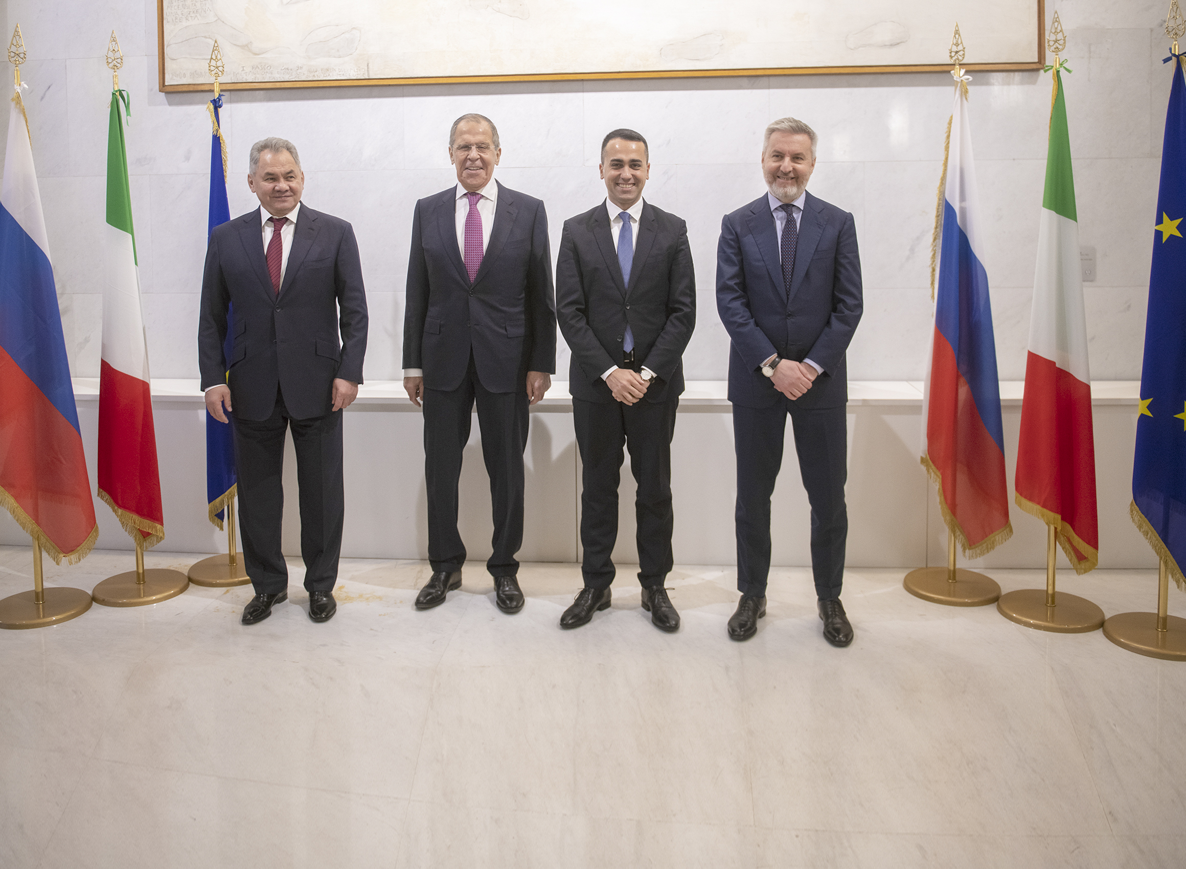 Riunione dei Ministri degli Esteri e della Difesa della Repubblica Italiana e della Federazione Russa Riunione dei Ministri degli Esteri e della Difesa della Repubblica Italiana e della Federazione Russa