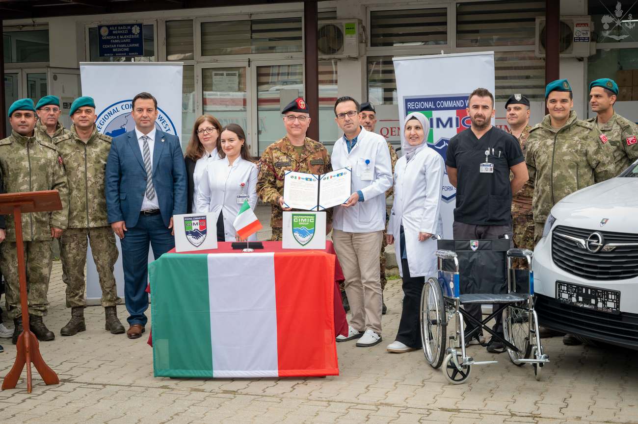 Kosovo: donato un veicolo al Centro di Medicina Familiare
