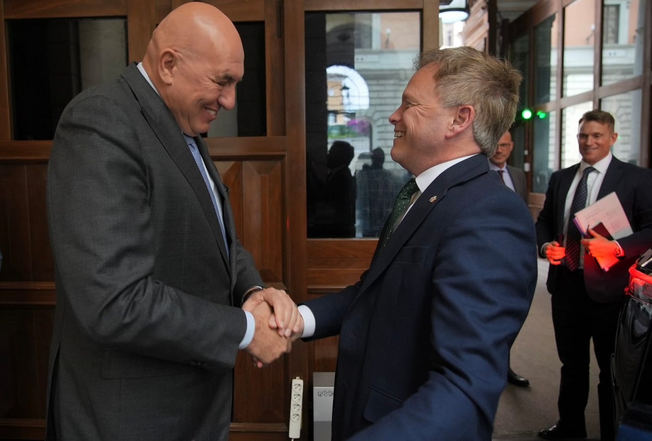 Incontro del Ministro Crosetto con il Segretario di Stato per la Difesa del Regno Unito Grant Shapps