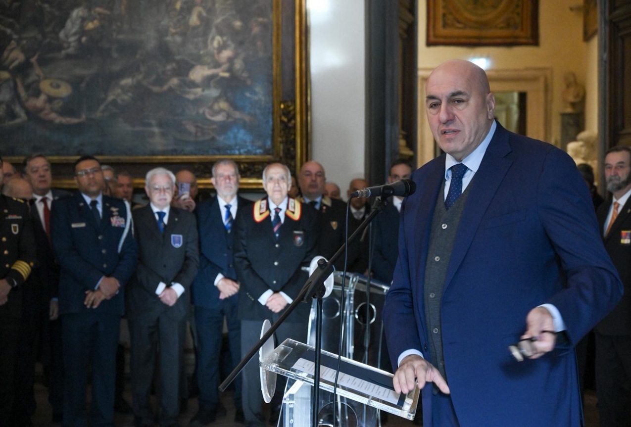 Scambio di auguri per le festività natalizie