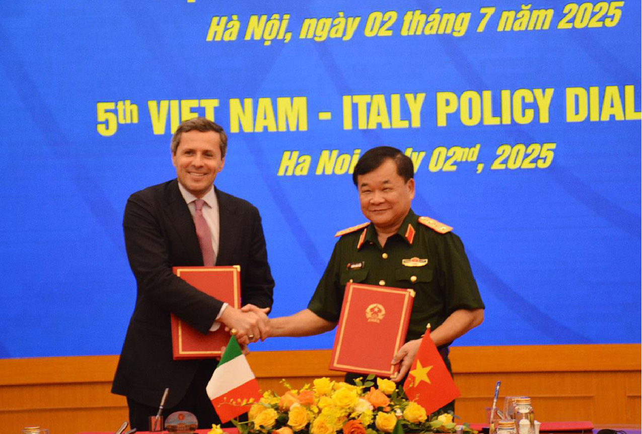 Il Sottosegretario Perego alla quinta edizione del Dialogo sulla Politica di Difesa tra Italia e Vietnam
Il Sottosegretario Perego alla quinta edizione del Dialogo sulla Politica di Difesa tra Italia e Vietnam