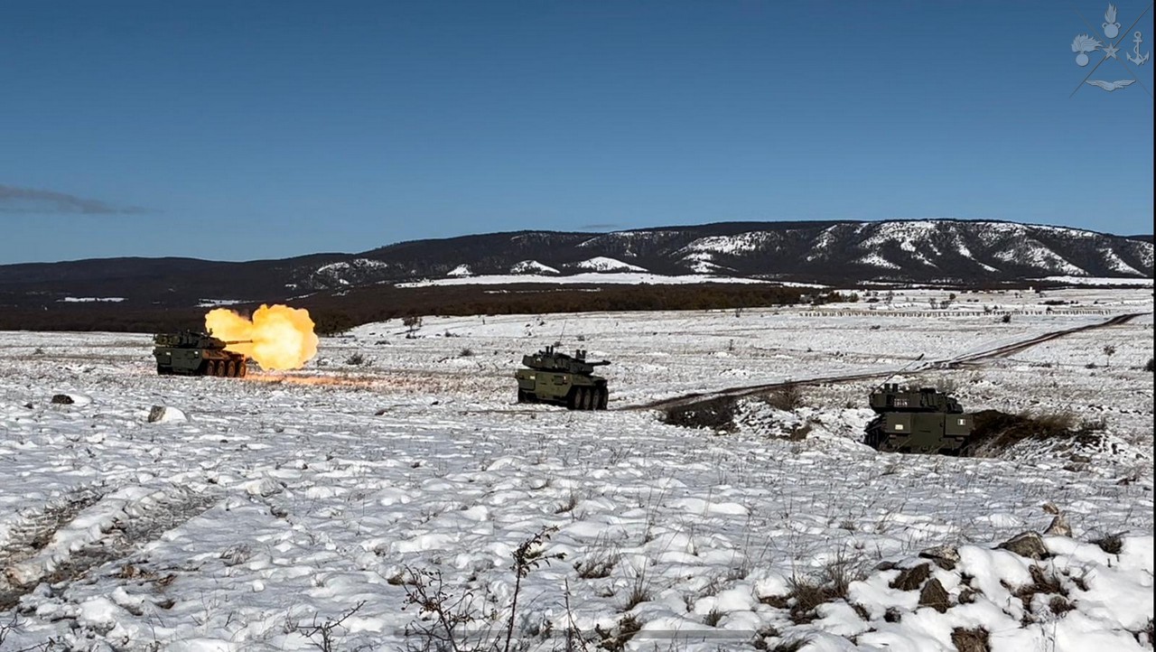 Esercitazione “Colossal Freedom”: militari italiani si addestrano con le truppe ungheresi Esercitazione “Colossal Freedom”: militari italiani si addestrano con le truppe ungheresi