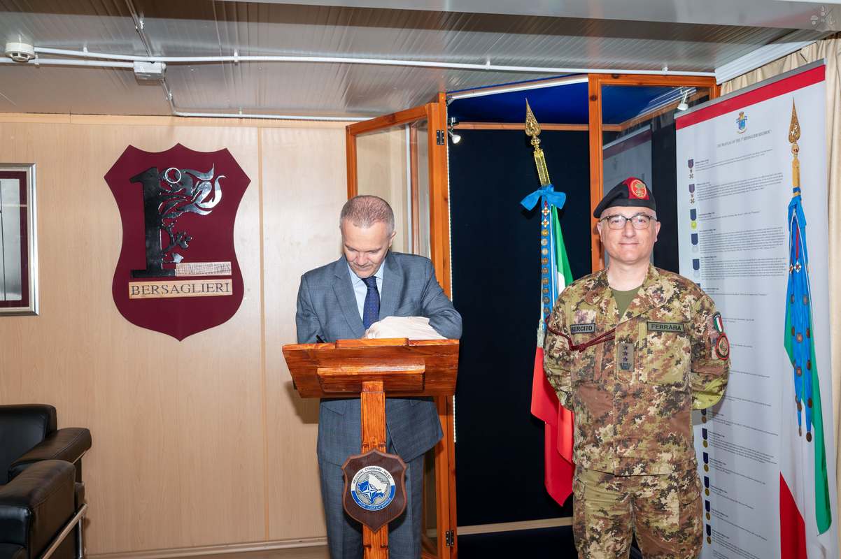 L’ambasciatore italiano in Kosovo in visita ai militari italiani