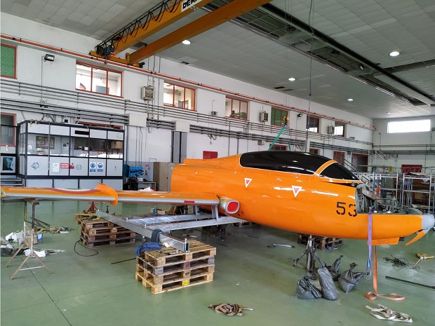 Aeronautica: restauro di un velivolo nel progetto Aeronautica: restauro di un velivolo nel progetto