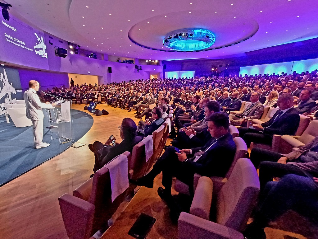 Aerospazio, Difesa e Sicurezza: al via “Connext” di Confindustria, il progetto per valorizzare l’industria nazionale e le PMI con il supporto della Direzione Nazionale degli Armamenti