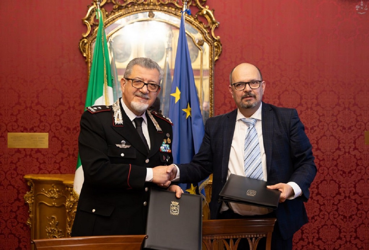Firmato l’ accordo quadro tra il Ministero della Difesa e AEROITALIA S.r.L.