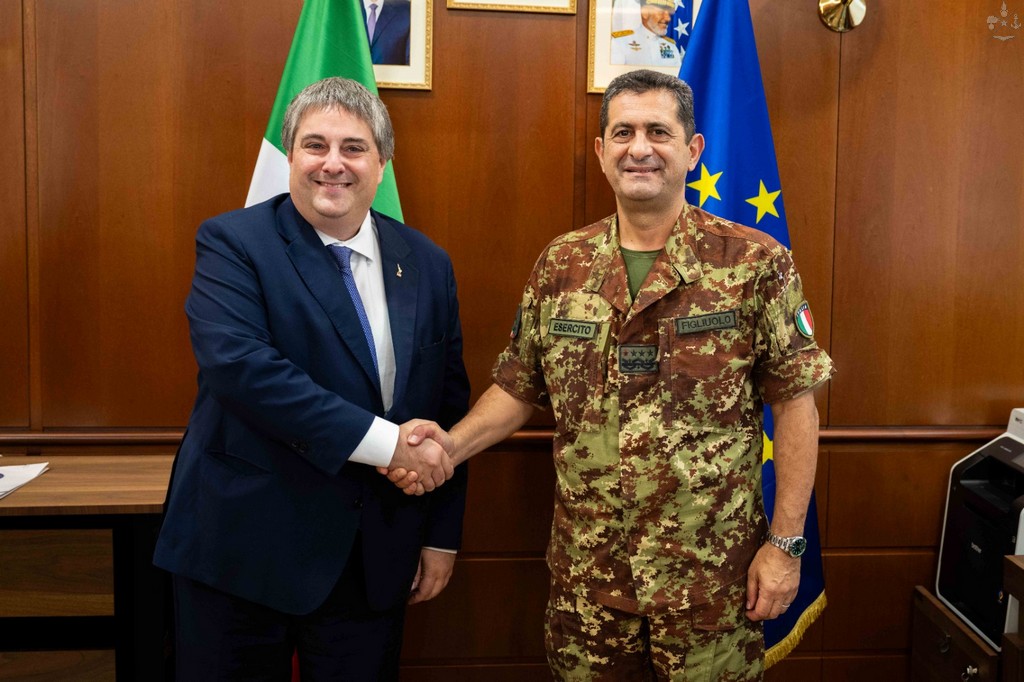 Visita del Presidente della XIV Commissione della Camera dei deputati al COVI