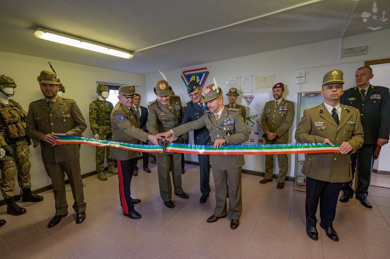 25° anniversario della costituzione del Multinational Land Force