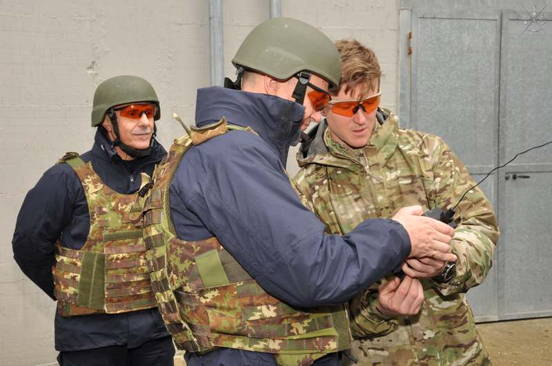 US Navy e Marina Militare: giunge al termine l’addestramento congiunto dei palombari delle due marine alleate