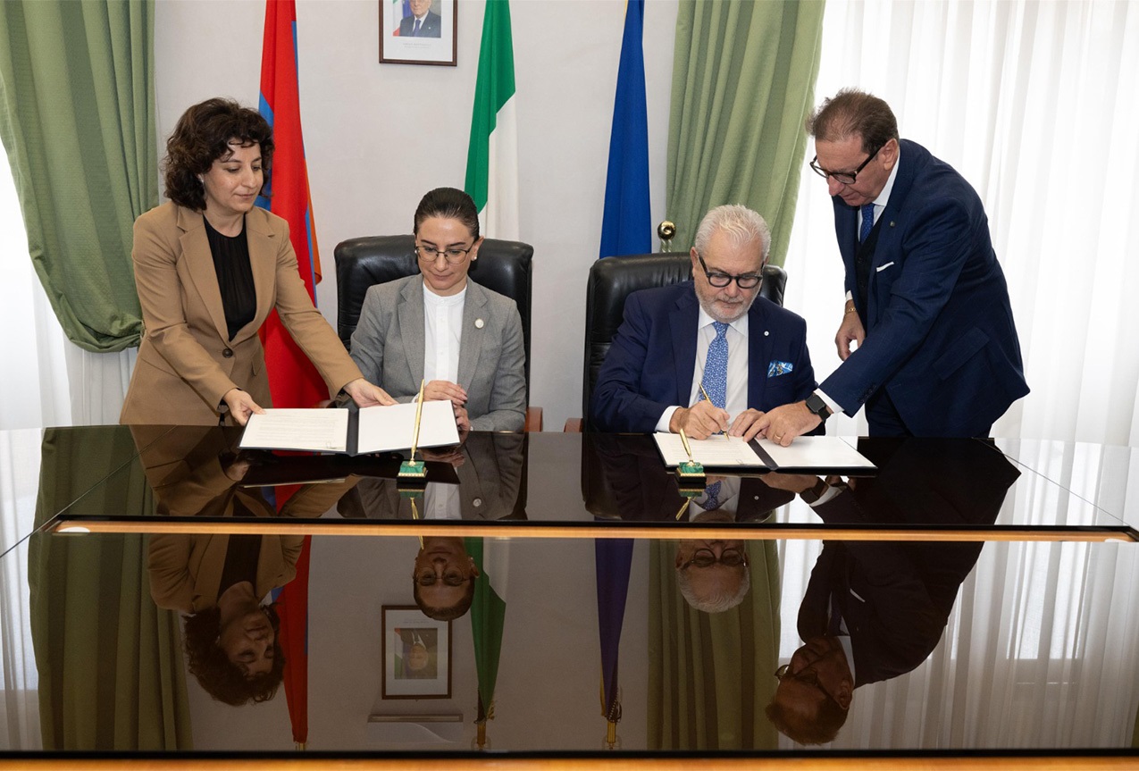 Signing of the Memorandum of Understanding between the Military Public Prosecutor's Office at the Court of Cassation and the Public Prosecutor's Office of the Republic of Armenia