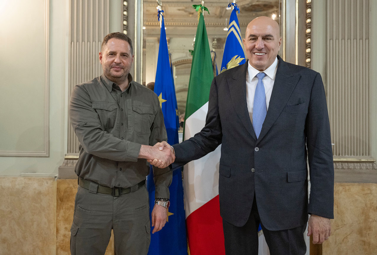 Incontro del Ministro Crosetto con il Capo Ufficio del Presidente dell’Ucraina, Andriy Yermak